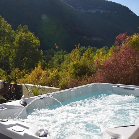 Villa With 4 Bedrooms In Mostuejouls With Wonderful Lake View Private Pool Enclosed Garden 50 M From The Beach Mostuéjouls