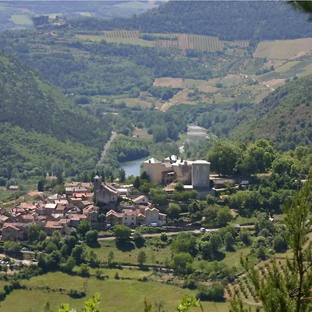 Villa Villa With 4 Bedrooms In Mostuejouls With Wonderful Lake View Private Pool Enclosed Garden 50 M From The Beach Mostuéjouls